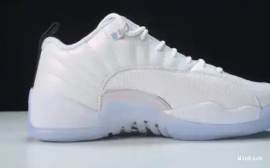 JORDAN RETRO LOW DB0733-190 EASTER 12 0616